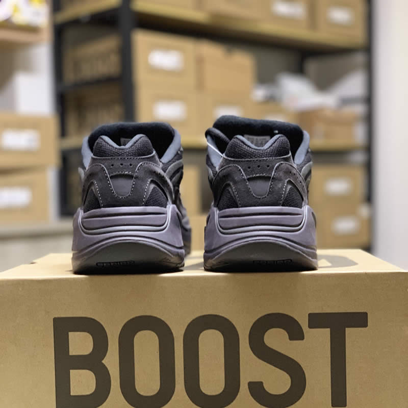 Yeezy Boost 700 V2 Vanta Black Fu6684 (8) - newkick.app